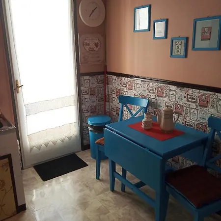 Cosy Penthouse -up To 6 Guests- In The Centre! Thessaloniki